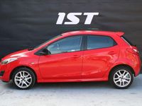 Used Mazda 2 2013 Red Hatchback