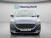 Usado Ford Kuga Vignale 190 HP (139 kW) 2023 Azul SUV