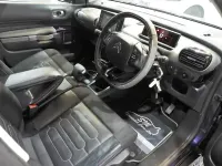 Używany Citroën C4 Cactus Flair 100 KM (73 kW) 2016 Purpurowy Hatchback