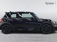 Usado Mini Cooper Hatch 134 CV (98 kW) 2022 Negro Utilitario