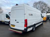 Used Mercedes Sprinter 140 HP (102 kW) 2019 White Van