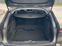 Used Vauxhall Astra Design Edition 131 HP (96 kW) 2025 Estate