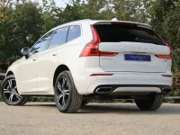 Used Volvo XC60 R-Design 187 HP (137 kW) 2018 White SUV