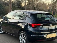 Used Vauxhall Astra SRi 150 HP (110 kW) 2019 Blue Hatchback