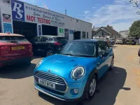 Used Mini Cooper Hatch 136 HP (100 kW) 2017 Blue Hatchback