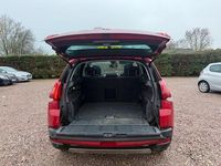 Used Peugeot 3008 Allure 115 HP (84 kW) 2014 Red Hatchback