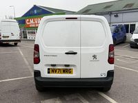 Used Peugeot Partner Premium 2022 White MPV
