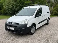Używany Citroën Berlingo 2017 Biały Minivan