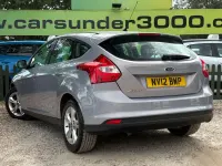 Used Ford Focus Zetec 105 HP (77 kW) 2012 Silver Hatchback