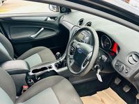 Used Ford Mondeo Business Edition 2014 Black Hatchback