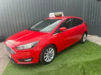 Used Ford Focus Titanium 125 HP (91 kW) 2015 Red Hatchback