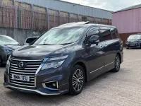 Używany Nissan Elgrand 2016 Szary Minivan