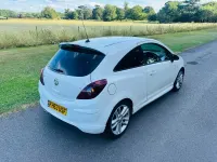 Used Vauxhall Corsa SRi 2014 White Hatchback