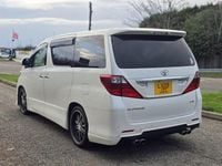 Used Toyota Alphard 2009 White MPV