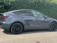 Used Tesla Model Y Long Range AWD 286 kW (389 HP) 2025 SUV