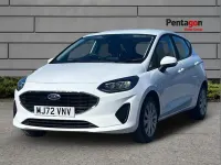 Usado Ford Fiesta Trend 99 CV (72 kW) 2022 Blanco Utilitario