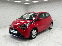 Usado Toyota Aygo X-play 71 HP (52 kW) 2019 Vermelho Citadino