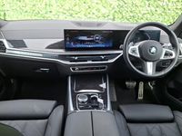 Gebraucht BMW X5 M Sport 298 PS (219 kW) 2025 Grau SUV