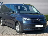 Begagnad VW Multivan Life 150 HK (110 kW) 2025 Blå Minibuss