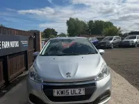 Used Peugeot 208 Active 73 HP (53 kW) 2015 Silver Hatchback