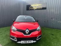 Used Renault Captur Signature 2016 Red/black SUV