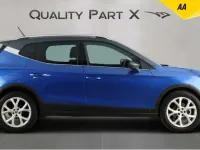 Begagnad Seat Arona FR 2023 Blå SUV