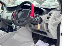 Gebraucht Vauxhall Vivaro 115 PS (84 kW) 2013 Weiß Van / Kleinbus