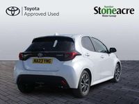 Used Toyota Yaris Hybrid Design 113 HP (83 kW) 2023 White Hatchback