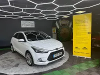 Used Hyundai i20 Sport 84 HP (61 kW) 2016 White Coupe