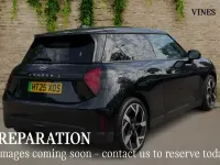 Used Mini Cooper SE Hatch 158 kW (215 HP) 2025 Black Hatchback