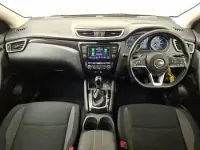 Used Nissan Qashqai Acenta Premium 157 HP (115 kW) 2021 White SUV