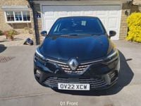 Used Renault Clio V Version S 140 HP (102 kW) 2022 Black Hatchback