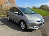 Used Honda Jazz Hybrid 102 HP (75 kW) 2012 Silver Hatchback