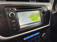 Used Toyota Auris Hybrid 136 HP (100 kW) 2015 Black Hatchback