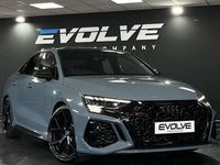 Usado Audi RS3 Comfort 400 CV (294 kW) 2022 Gris Berlina