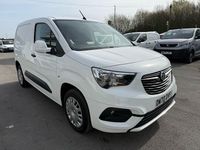 Used Vauxhall Combo Sportive 100 HP (73 kW) 2021 White MPV