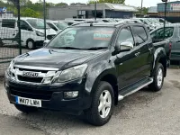 Used Isuzu D-Max 2017 Black Pickup