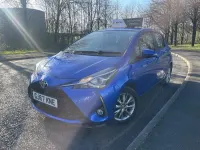 Used Toyota Yaris 2017 Blue Hatchback