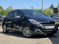 Used Peugeot 208 Allure 80 HP (58 kW) 2017 Black Hatchback