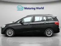 Begagnad BMW 218 140 HK (102 kW) 2019 Svart Minibuss