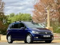 Used VW Touran SEL 190 HP (139 kW) 2016 Blue MPV