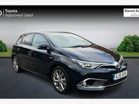Used Toyota Auris Hybrid 136 HP (100 kW) 2016 Hatchback