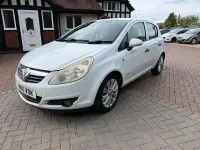 Used Vauxhall Corsa 2010 White Hatchback
