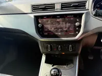 Used Seat Arona SE Technology 95 HP (69 kW) 2018 Blue SUV