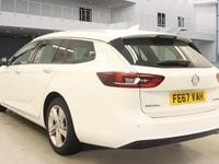 Used Vauxhall Insignia Elite 110 HP (80 kW) 2017 Summit white Estate