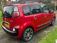 Used Citroën C3 Picasso Platinum 2017 Red MPV