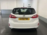 Używany Ford Fiesta 2019 Biały Hatchback