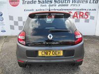 Used Renault Twingo Dynamique 70 HP (51 kW) 2017 Grey Hatchback
