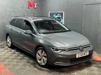 Begagnad VW Golf VIII Style 2021 Grå Kombi
