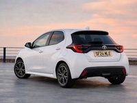 Used Toyota Yaris Hybrid Design 116 HP (85 kW) 2024 White Hatchback